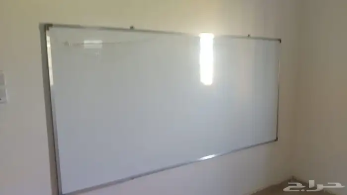 سبورات وطاولات وكراسي 27