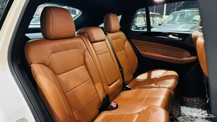 مرسيدس AMG 2019 GLE43 ( بحالة ممتازة ) 11