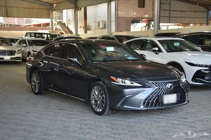 لكزس ES350 CC 2025 وارد عبداللطيف جميل 1