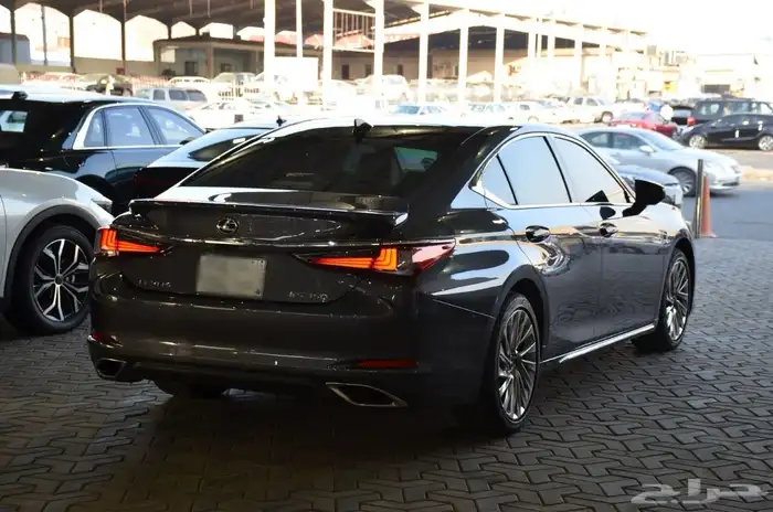 لكزس ES350 CC 2025 وارد عبداللطيف جميل 3