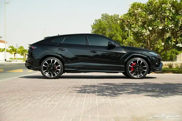 لامبرجيني اوروس 2020 خليجي موجودة بدبي 9