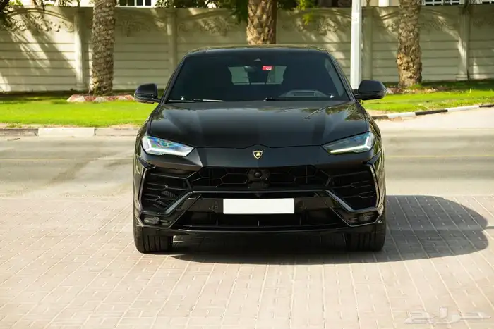 لامبرجيني اوروس 2020 خليجي موجودة بدبي 1