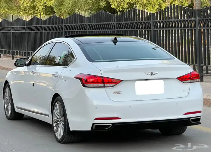 هونداي جنيسس 2017 فل سعودي 9