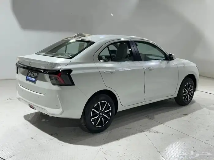 سيارات للايجار 12