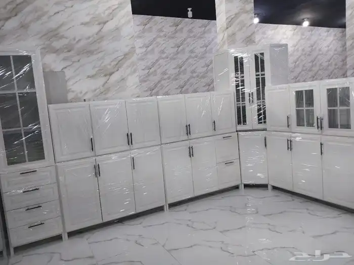 مطابخ جديده جاهزه تتوفر جميع الألوان ب2500 شامل التوصيل والت 8