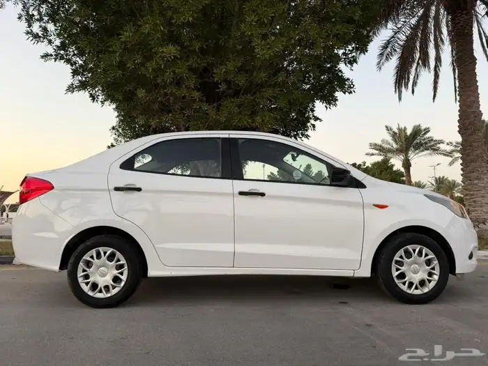 فورد فيجو 2017 نظيف جدا للمستخدم 10