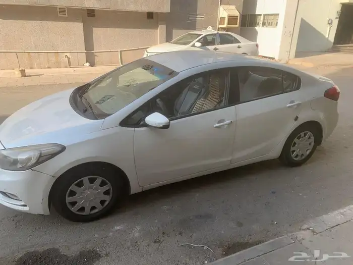 كيا سيراتو موديل 2014 مكينه 1600 استخدام شخصى 2
