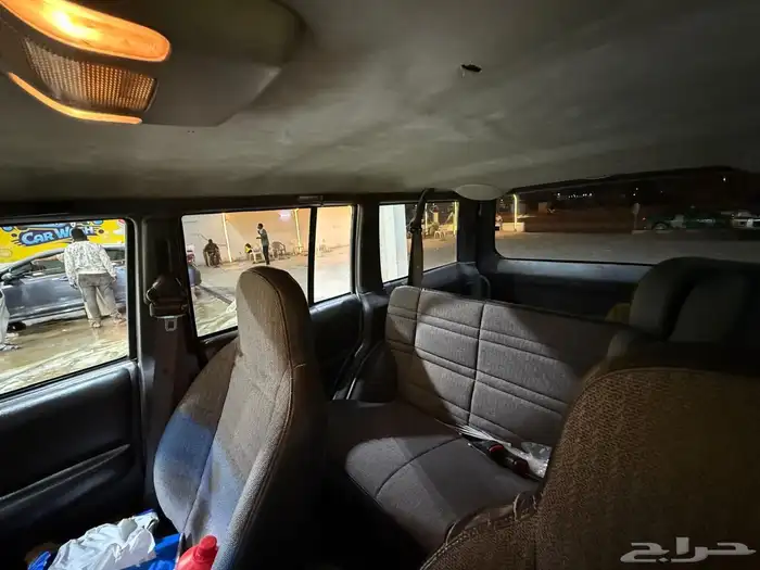 للبيع جيب شروكي 1999 دبل قير اتوماتيك 6