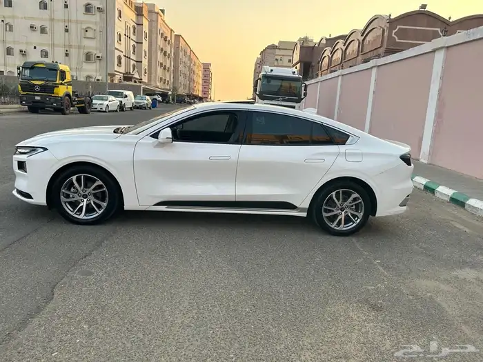 فورد تورس 2023 8