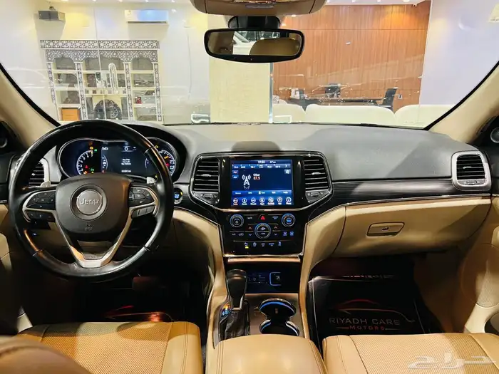 جيب شروكي 2019 ليمتد V6 (عرض خاص) 10