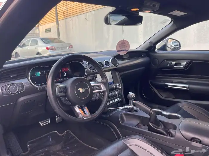 فورد موستينج 2022 للبيع 6