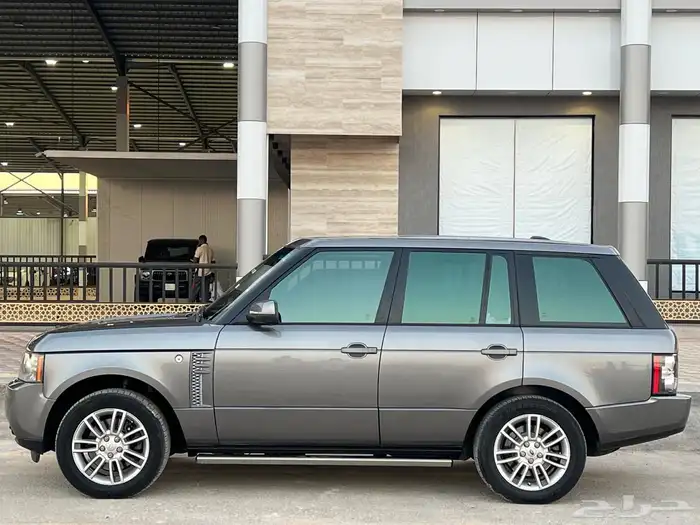 رنج روفر - 2010 - سعودي - فل 3