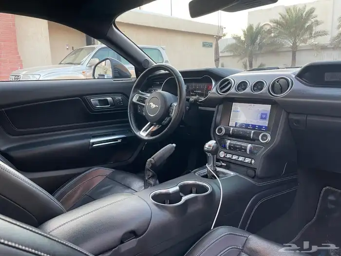 فورد موستينج 2022 للبيع 8