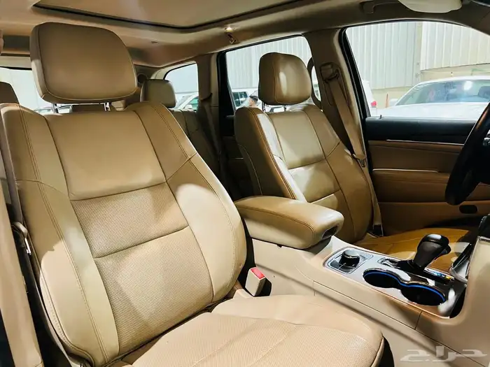 جيب شروكي 2019 ليمتد V6 (عرض خاص) 5