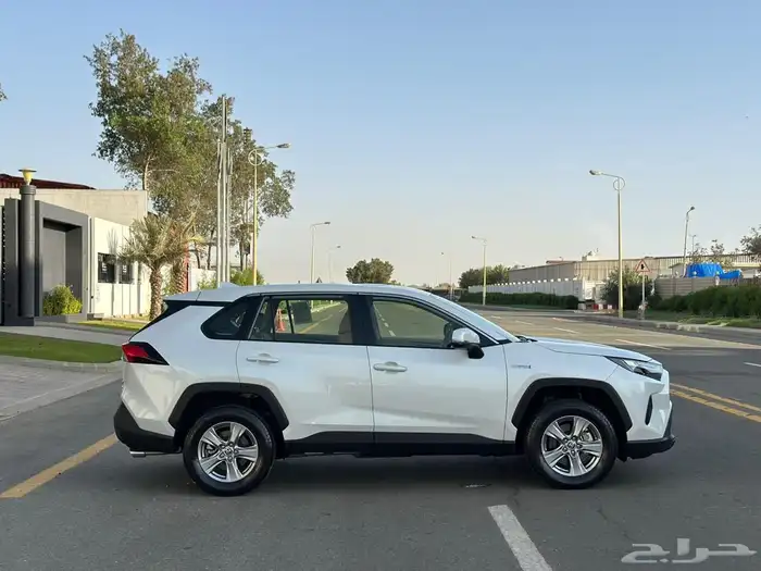 تويوتا راف فور 2023 هايبرد دبل 5