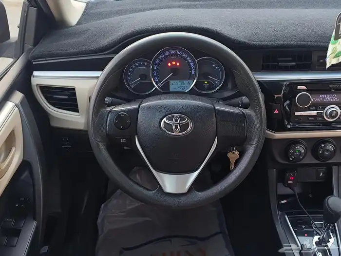 كورولا 2015 للبيع 18