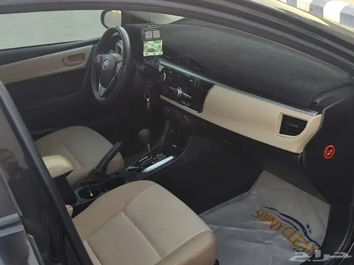 كورولا 2015 للبيع 12