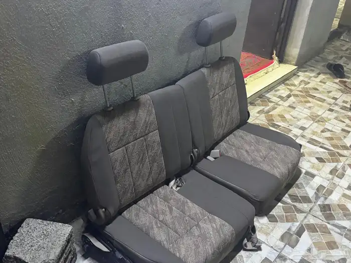 مراتب لاندكروزر نظيفه جدا 0