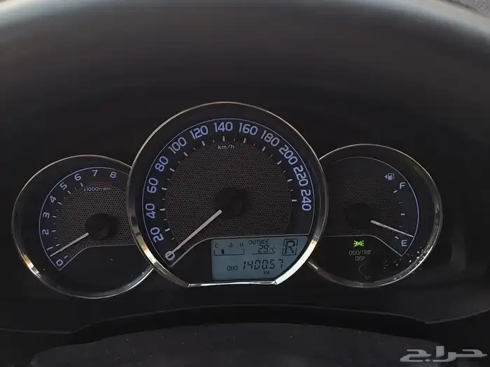 كورولا 2015 للبيع 23