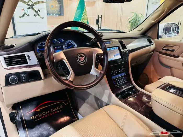 اسكاليد فل كامل نظيف جدا سعودي 7