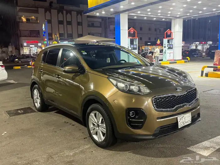 سبورتاج 2017 ممشي 151000 كيلو نص فل 1600 سي سي 0