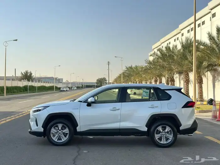 تويوتا راف فور 2023 هايبرد دبل 4