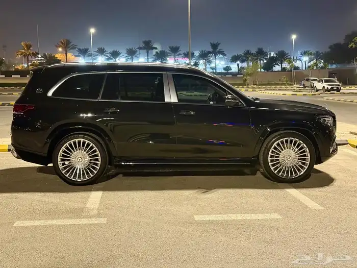 GLS600 Mercedes MAYBACH 4
