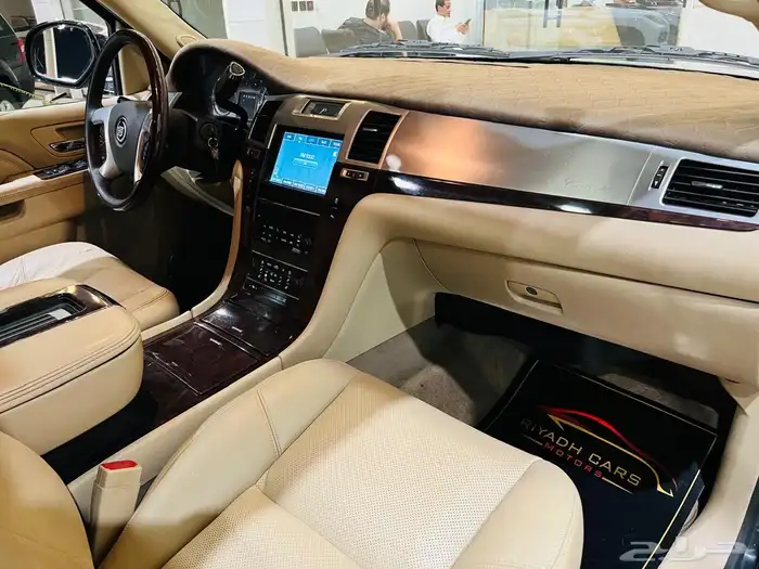 اسكاليد 2012 طويل ( عرض خاص ) 4