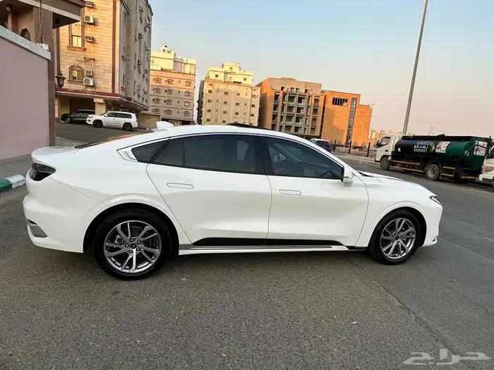 فورد تورس 2023 11