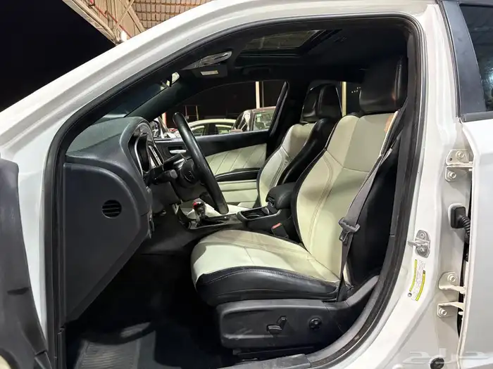 دودج تشارجر 2018 10