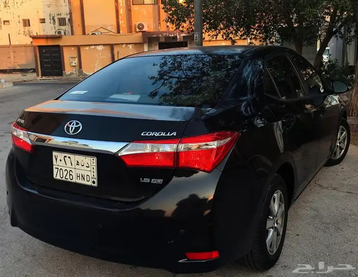 كورولا 2015 للبيع 35