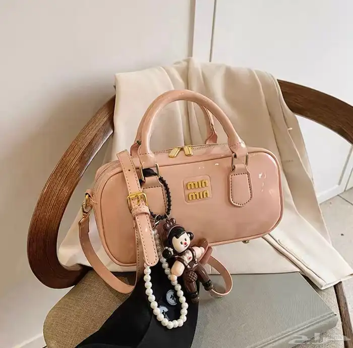 شنطة نسائيه 1