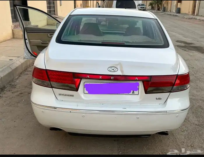 ازيرا 2009 1