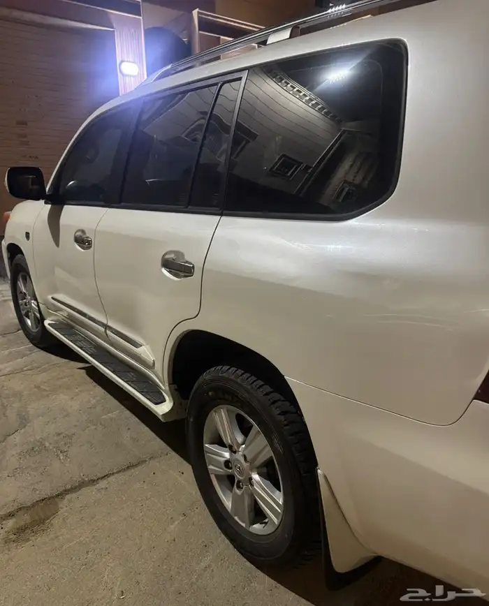 لاند كروزر جي اكس ار 2015 للبيع 4