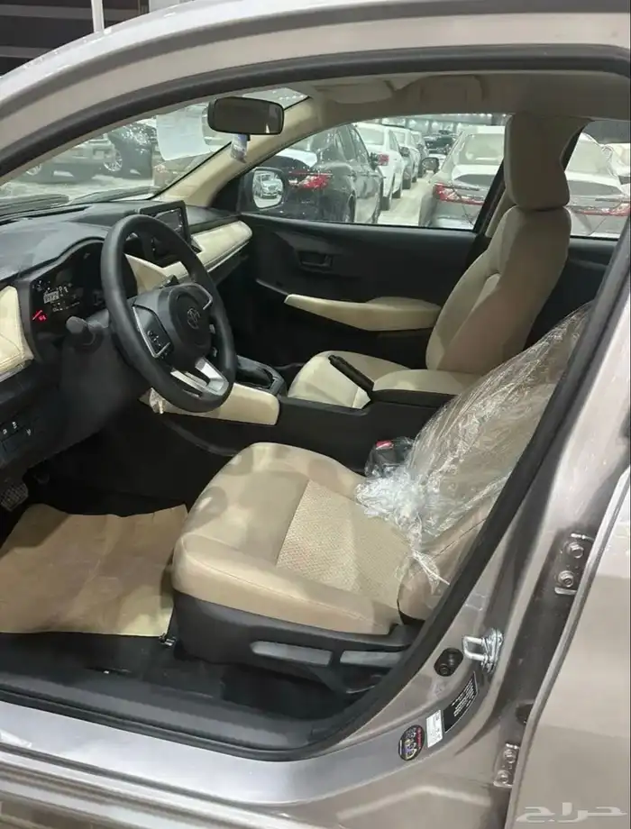 تويوتا يارس 2026 استاندر ونص فل باقل الاسعار 3