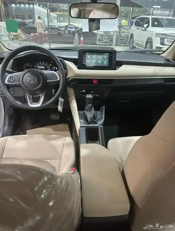 تويوتا يارس 2026 استاندر ونص فل باقل الاسعار 5