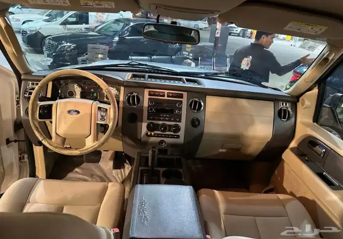 فورد اكسبديشن 4