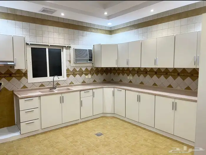 فيلا للتأجير في الرياض حي الشهداء 4