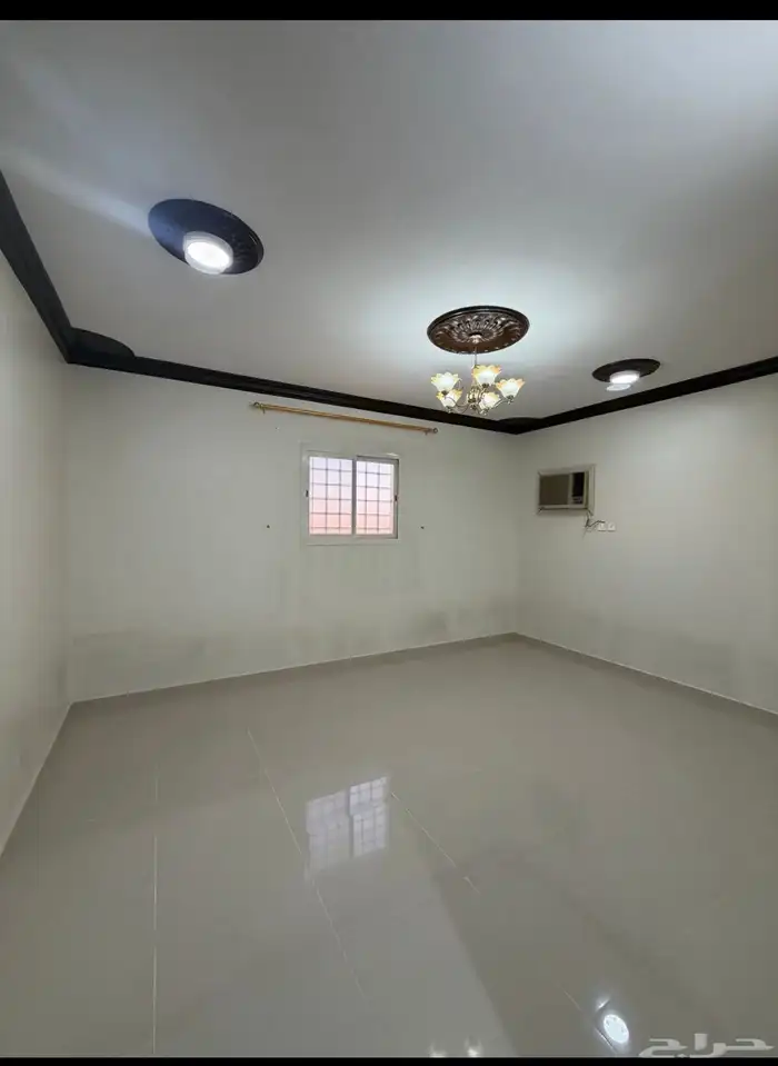 للاجار شقة البكيرية حي بدر راكب تكييف ومطبخ 1