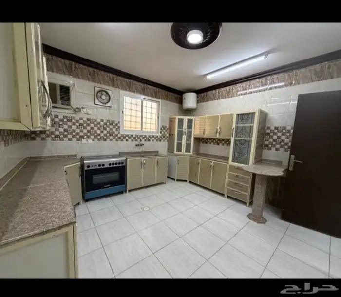 للاجار شقة البكيرية حي بدر راكب تكييف ومطبخ 2