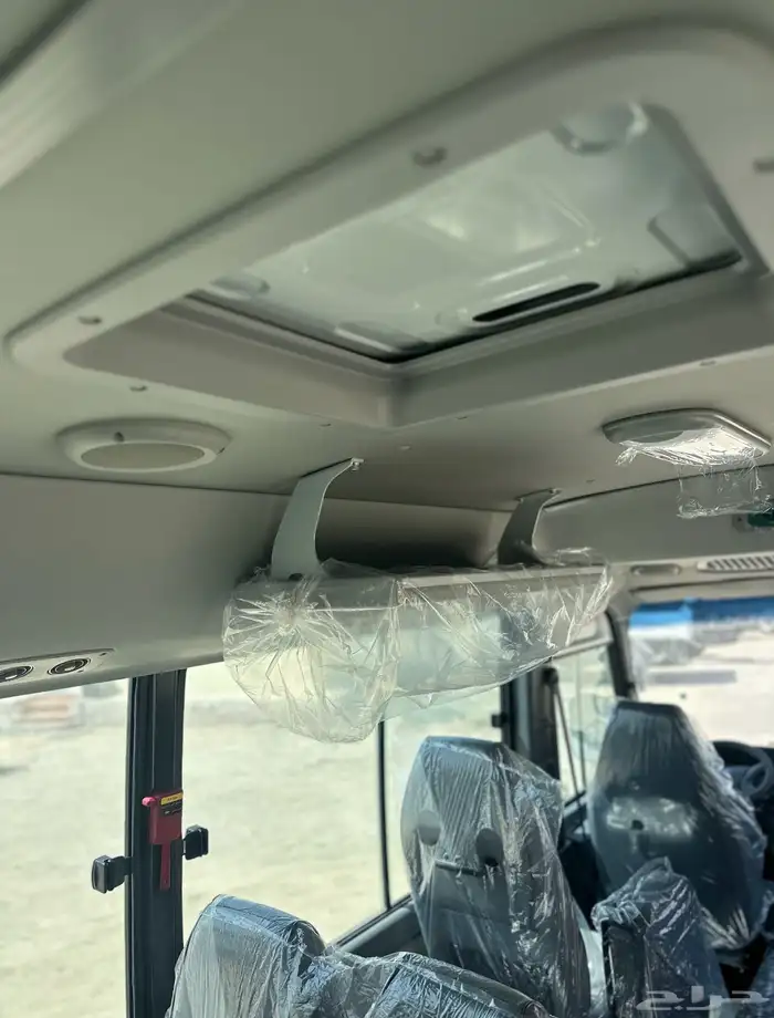 باص هيونداي 23 و 26 راكب 2023 7