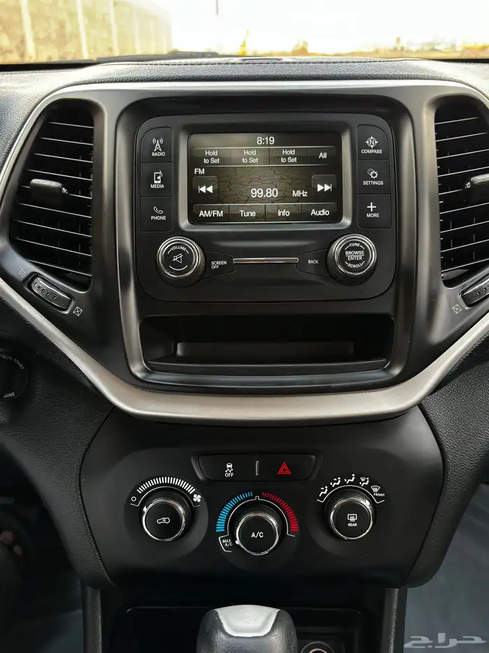 جيب شيروكي 2016 بدي وكاله سبورت 23