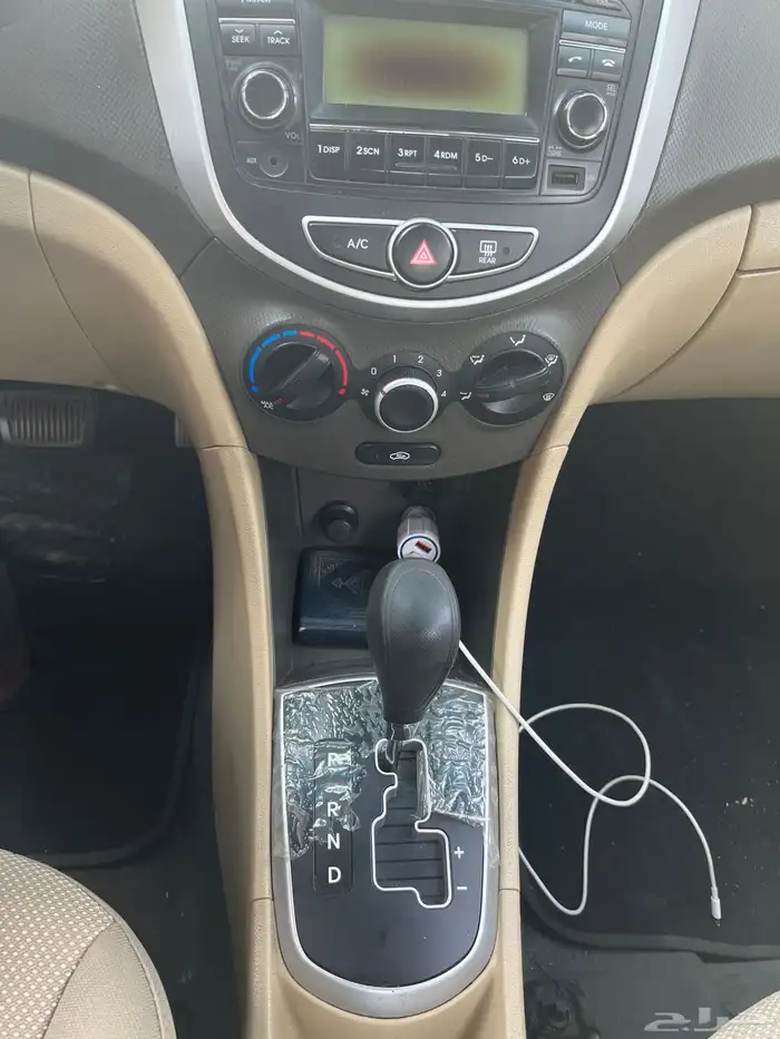 اكسنت 2014 فل كامل للبيع 5