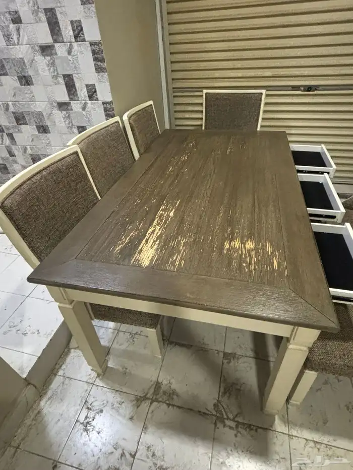 اثاث من آشلي 4