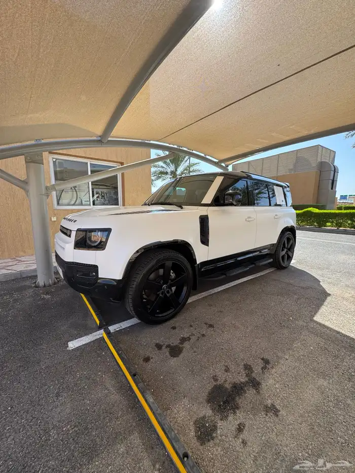 ديفيندر p400 v6 HSE X dynamic 2024 17