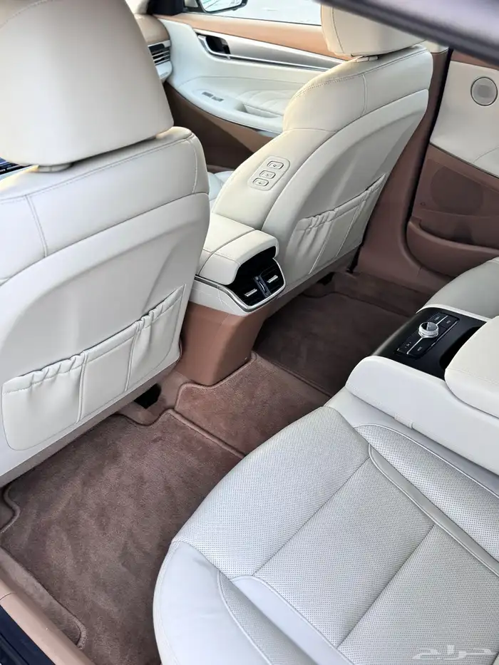 للبيع هونداي ازيرا 2020 بنزين وارد كوريا 24