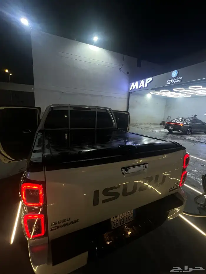 ايسوزو ديماكس 2023 LS 13