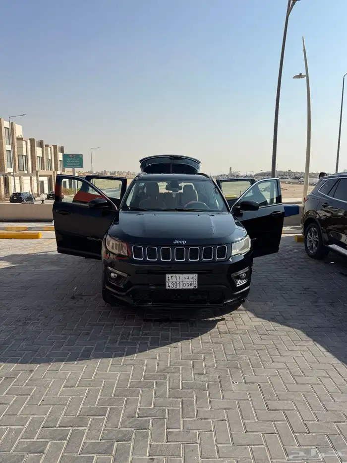 جيب كومباس 2019 18