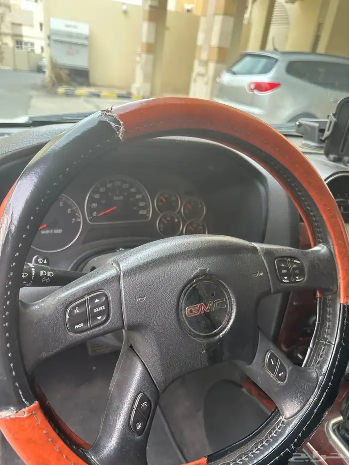 جي ام سي انفوي 2005 7