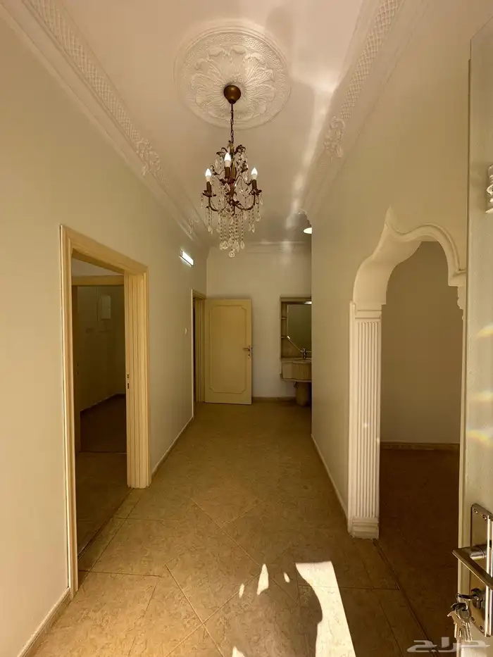 دور ارضي للايجار 2